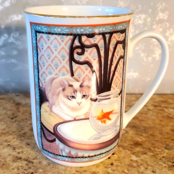 Vintage Russ Berrie Cat watching gold fish mug - Picture 2 of 9